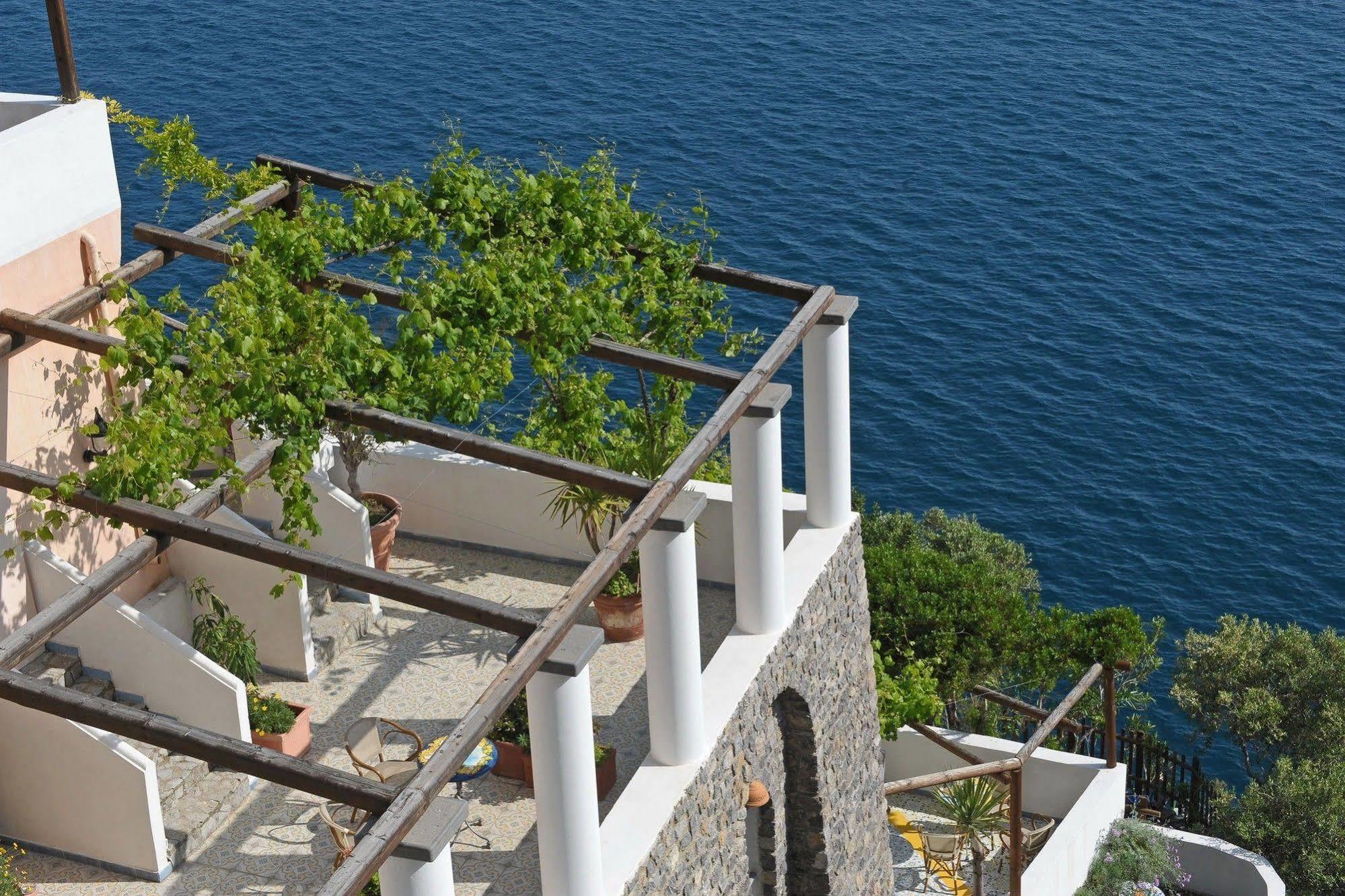 La Locanda Del Fiordo ฟูโรเร ภายนอก รูปภาพ